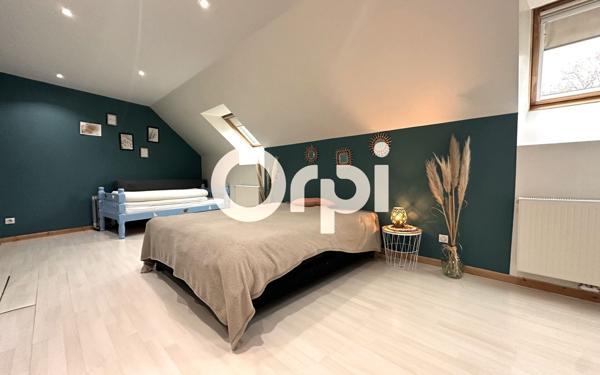 Maison à vendre    7 pièces •  Soissons