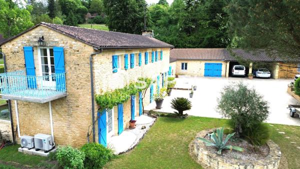 Maison avec gîte et Piscine -24200 Sarlat la Canéda