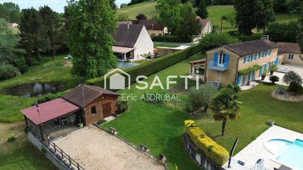Maison avec gîte et Piscine -24200 Sarlat la Canéda