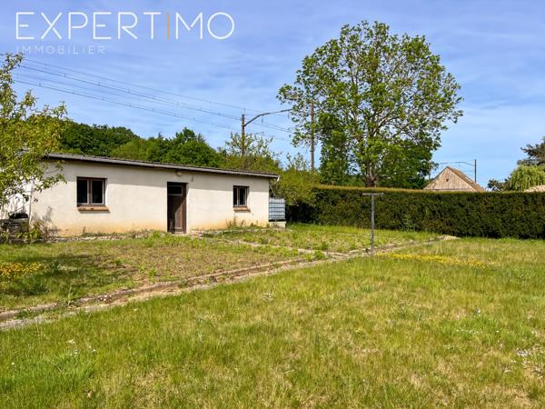 Roinville (91410) Maison familiale 5 chambres – 105 m² – Terrain 1 160 m² – Dépendance 30 m² – Sous-sol total