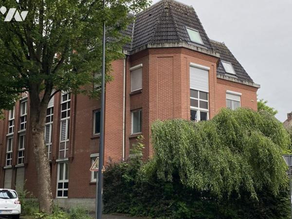 A VENDRE T2 AVEC PARKING METRO ALSACE