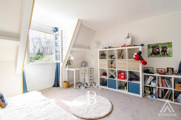 Marnes-la-Coquette, Maison  330 m² à vendre