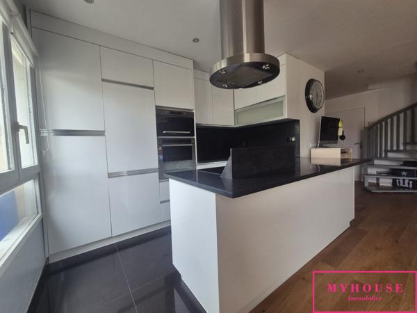 Appartement
                                                                                                                                                                                                                                                                                                                        3 pièce(s)                                                                                                                                                                                                          2 chambre(s)                                                                                                                                                                                                          75.58  m²