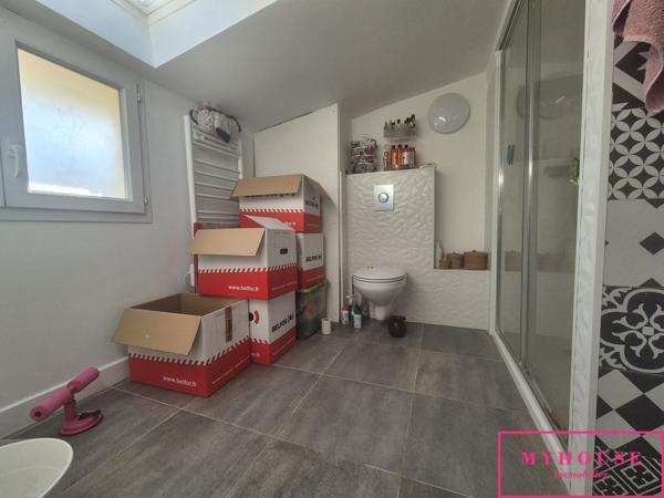 Maison
                                                                                                                                                                                                                                                                                                                        3 pièce(s)                                                                                                                                                                                                          1 chambre(s)                                                                                                                                                                                                          63  m²