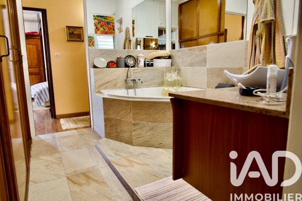 Maison à vendre 6 pièces 188 m² Saint-Denis