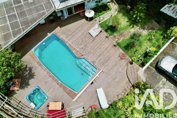 Maison à vendre 6 pièces 188 m² Saint-Denis