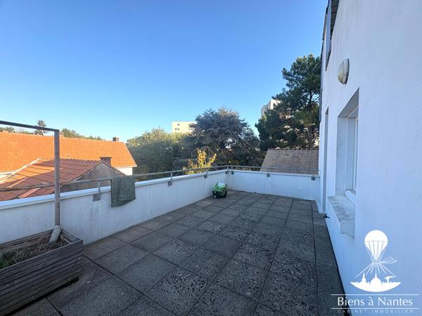T2bis non meublé avec terrasse , Nantes