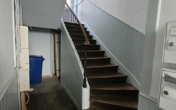 Immeuble à vendre    16 pièces •  Limoges