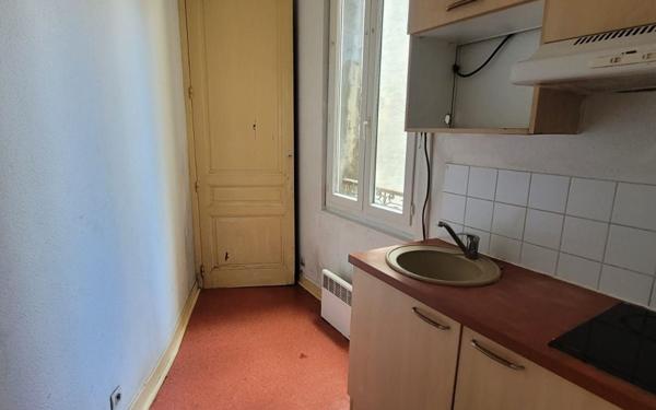 Immeuble à vendre    16 pièces •  Limoges