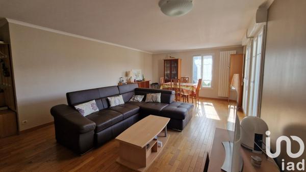 Appartement 4 pièces de 86 m² à Émerainville (77184)