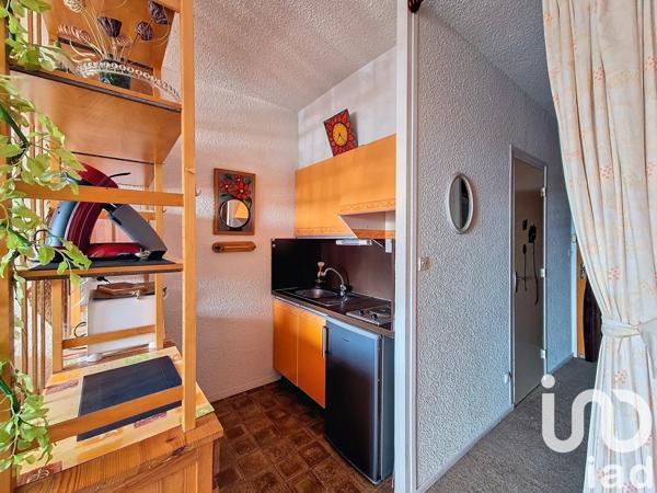 Appartement 1 pièce de 30 m² à Besse-et-Saint-Anastaise (63610)