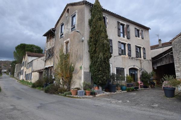 Maison à vendre 7 pièces LAMAGDELAINE (46)