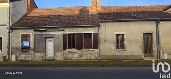 Maison de village 3 pièces de 83 m² à Charenton-du-Cher (18210)