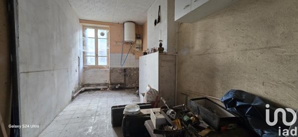 Maison de village 3 pièces de 83 m² à Charenton-du-Cher (18210)