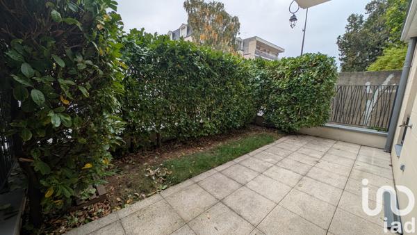 Location appartement 3 pièces 63 m² Antony