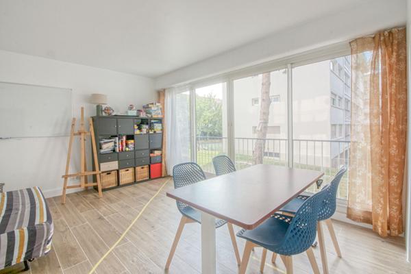Studio de 25 m² cave et parking