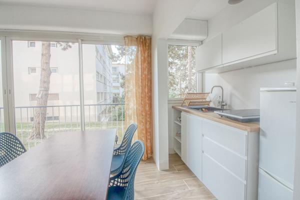 Studio de 25 m² cave et parking