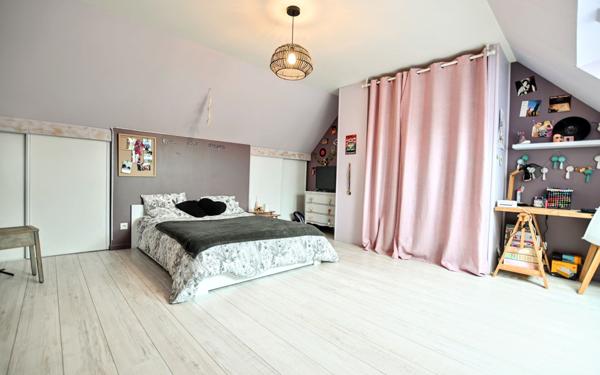 Maison à vendre    4 pièces • 111 m2 Saint-Quentin-la-Motte-Croix-au-Bailly