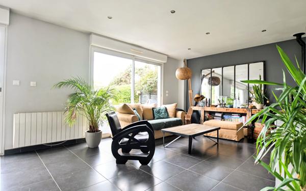 Maison à vendre    4 pièces • 111 m2 Saint-Quentin-la-Motte-Croix-au-Bailly