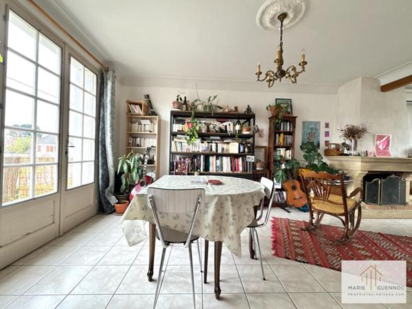 Maison de 90m2 (4 pièces) avec double garage, atelier et cave à Basse-Goulaine