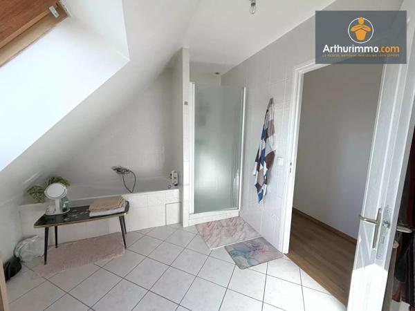 Location Maison 5 pièces 130 m2 à Lachelle