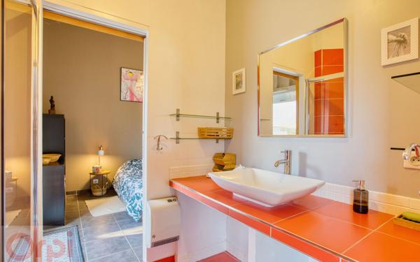 Maison à vendre    4 pièces •  Chomérac