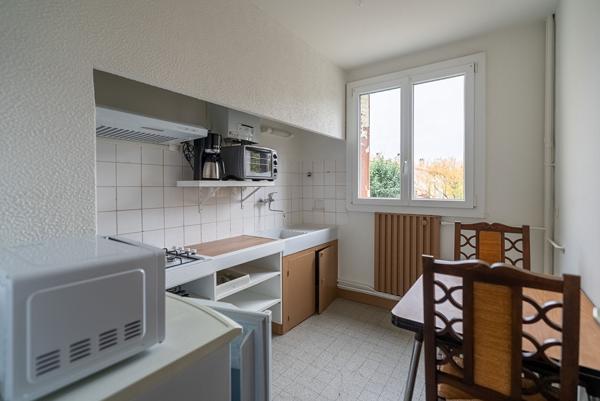 Quartier Pasteur: T3 en RDC (vendu loué meublé)