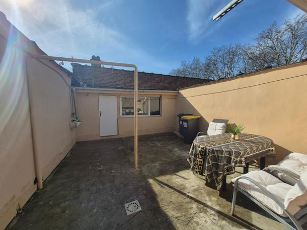 Maison 4 pièces 96 m²  + grande cour – 1er achat / investissement - activité à domicile / télétravail– Roubaix