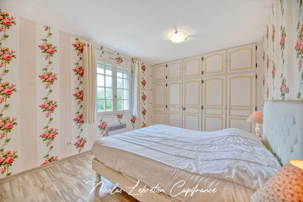 Exclusivité Capifrance - Pavillon de 163 m² – Au calme en impasse – DPE C – Proche Flers