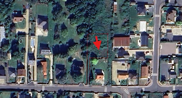 850 m²  au calme en lot arrière