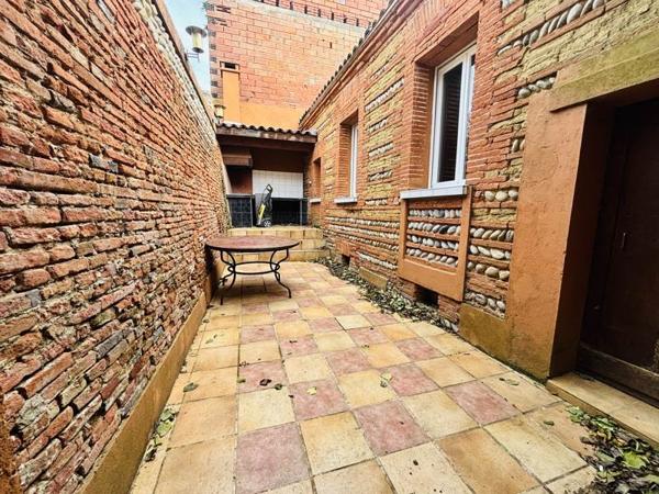 Immeuble à vendre |  Venerque |  186 m²