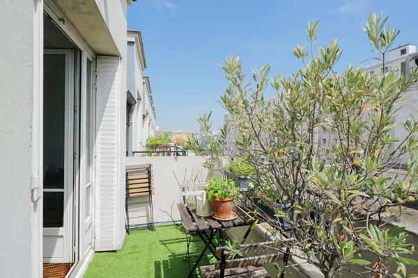 Appartement Paris 17 e - PORTE DE CLICHY / PARC MARTIN LUTHER KING