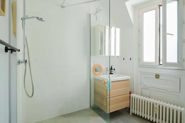 Appartement Paris 17 e - PORTE DE CLICHY / PARC MARTIN LUTHER KING