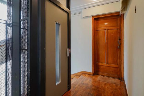 Appartement Paris 17 e - PORTE DE CLICHY / PARC MARTIN LUTHER KING