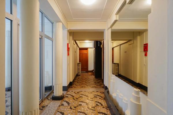 Appartement Paris 17 e - PORTE DE CLICHY / PARC MARTIN LUTHER KING