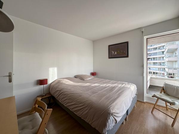 Nanterre (92000) Nanterre Préfecture : Appartement de 5 pièces sur 106,52 m² avec 2 larges balcons et un box fermé