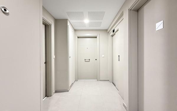 Appartement à louer    3 pièces •  Nice