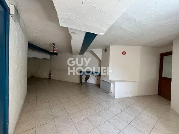 Local commercial de 53 m2 situé au centre ville d'Aire sur l'Adour