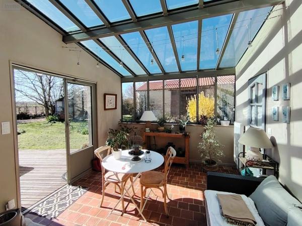 Maison à vendre à Mirebeau dans la Vienne (86110), ref : 018/1023