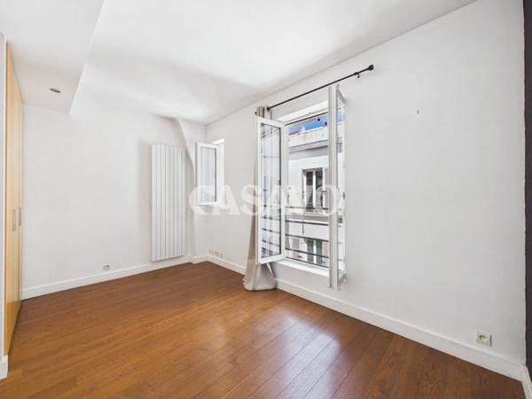 Vente Appartement 6 pièces de 133m² - 75011 Paris