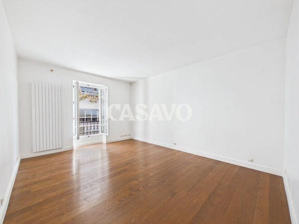 Vente Appartement 6 pièces de 133m² - 75011 Paris