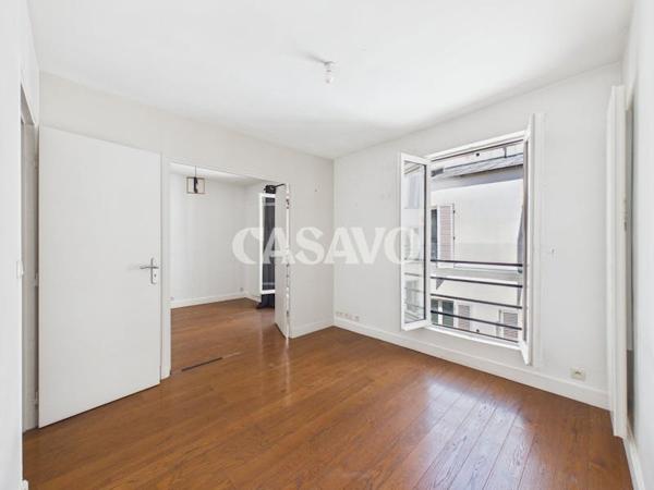 Vente Appartement 6 pièces de 133m² - 75011 Paris