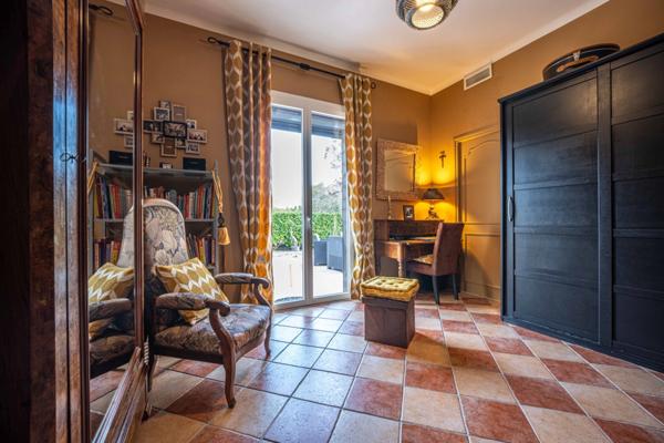 Très belle maison à vendre.