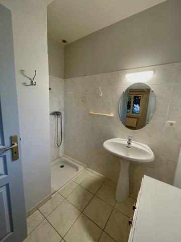 Maison T4 de 118m² avec garage et jardin à L'Isle-Jourdain