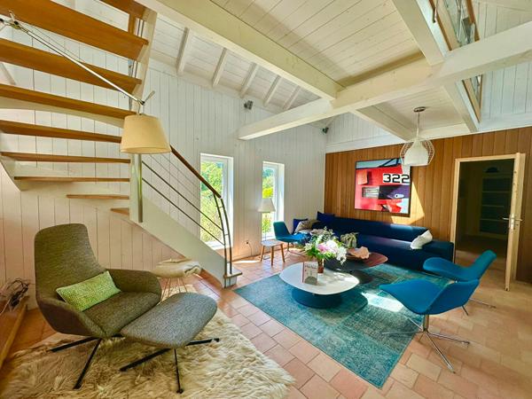 Maison contemporaine  de 173 m² 4 chambres Jardin arboré  Dinard
