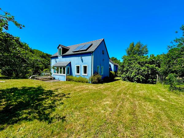 Maison contemporaine  de 173 m² 4 chambres Jardin arboré  Dinard