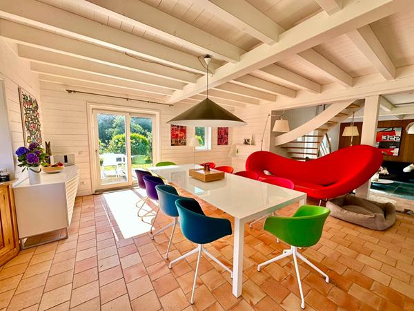Maison contemporaine  de 173 m² 4 chambres Jardin arboré  Dinard