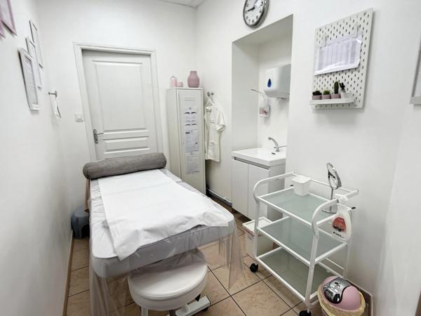 Fonds de commerce à vendre COGNIN (73) - Soin esthétique, soin des yeux, ongles