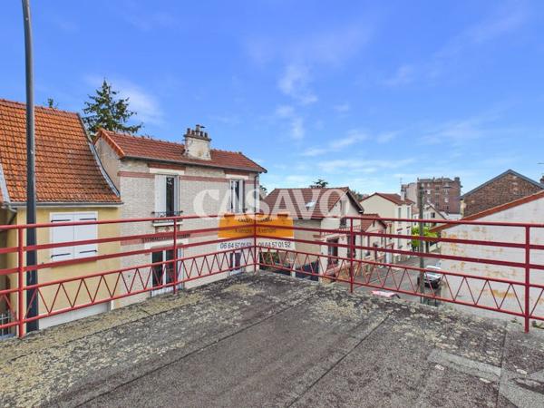 Vente Maison 5 pièces de 155m² - 94120 Fontenay-sous-Bois