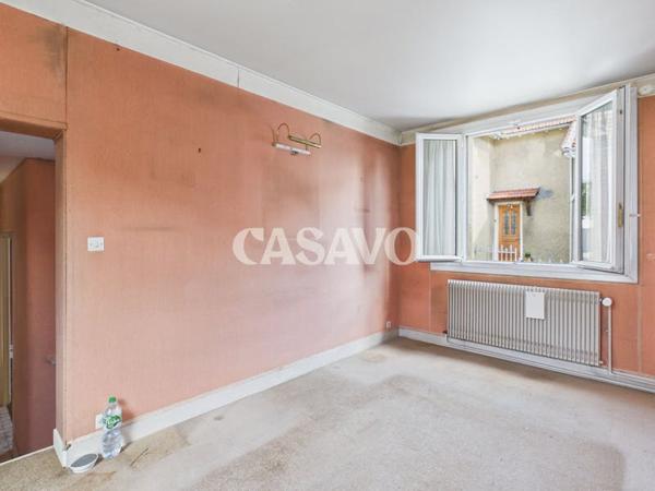 Vente Maison 5 pièces de 155m² - 94120 Fontenay-sous-Bois